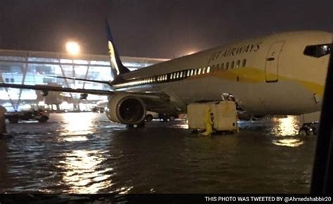 5 Pics Chennai Airport Flooded Flight Operations Suspended