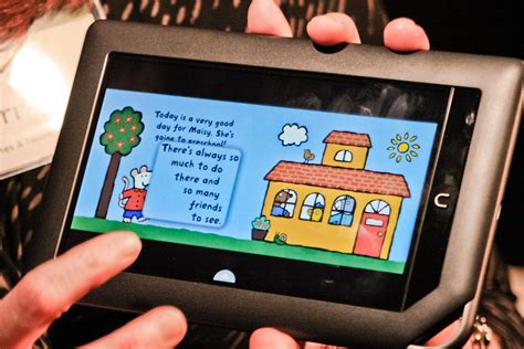 Barnes & Noble Nook Color (photos) - CNET