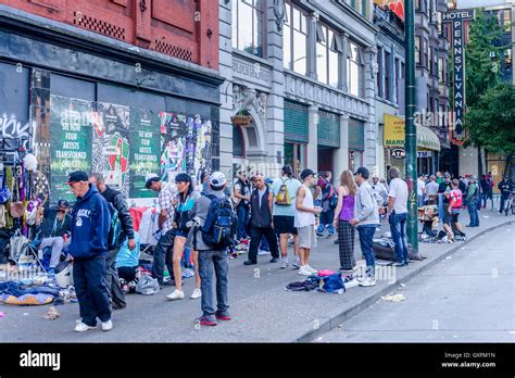 Downtown eastside vancouver hi-res stock photography and images - Alamy