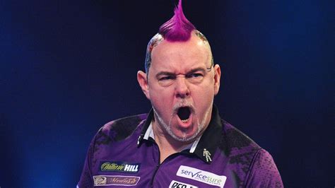 Peter Wright Edged Into The World Darts Championship Quarter Finals