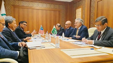 Dpm Dar Malaysian Fm Discuss Key Issues In Jeddah