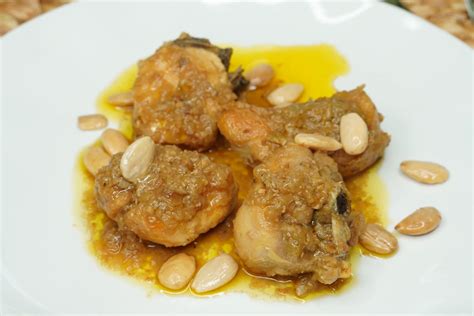 Pollo Con Salsa De Almendras Cocina Con Noelia