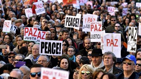 Miles De Manifestantes Protestan En España Contra La Guerra En Siria El Nuevo Herald