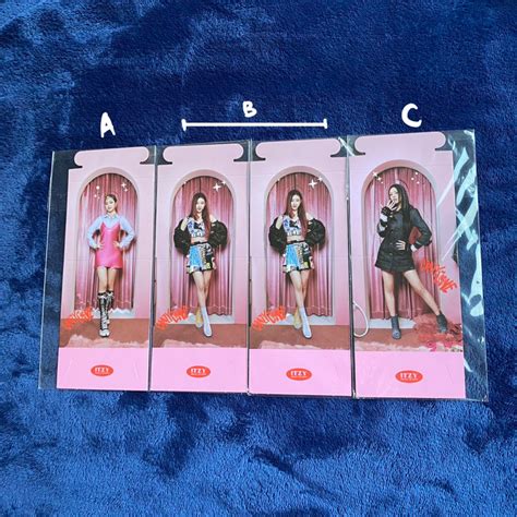 Jual Official Standee Itzy Crazy In Love Ryujin Chaeryeong Yuna