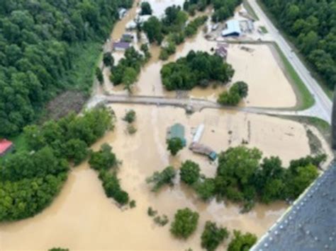 W Va Guard Aviation Team Performs Rescue Operations For A Dozen