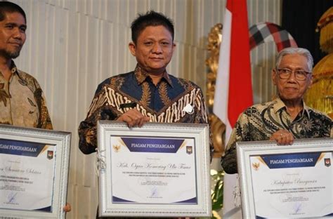 OKU Timur Raih Predikat Terbaik Ke 3 Se Sumsel Dalam Penurunan Stunting