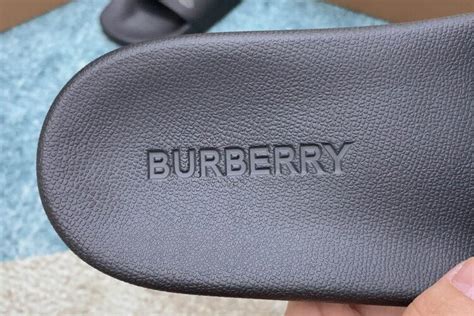 Dép Burberry Check EKD Motif Slides in Black Siêu Cấp TT Ruby Store