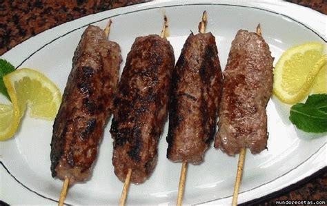 Kebabs De Carne Molida