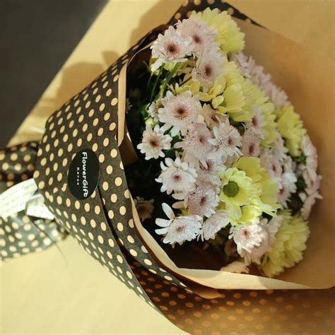 Mixed Chrysanthemum Bouquet | Flower Gift Korea