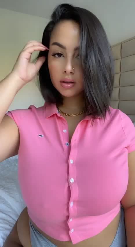 How About A Chubby Girl With Massive Tits Scrolller