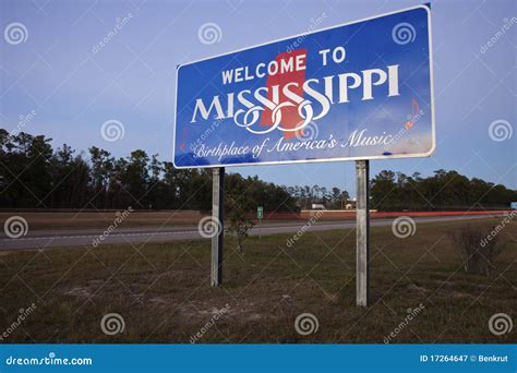 Welcome To Mississippi Stock Image Image Of Road Night 17264647