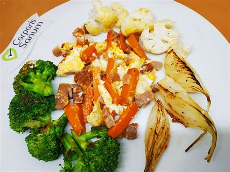 Salteado de Verduras con Jamón y Huevo Corporis sanum