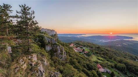 Podalj An Rok Za Oddajo Predlogov Na Strategijo Turizma Mok E