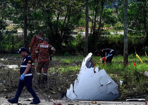 Malaisie Un Avion De Tourisme S Crase Dans L Ouest Du Pays Horizons