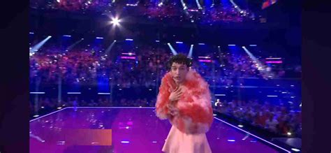 Treffen Sie Nemo, den ersten nicht-binären Sänger, der den Eurovision ...