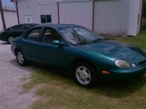 Purchase Used Perfect Daily Driver Two Owner 1996 Ford Taurus Gl Sedan