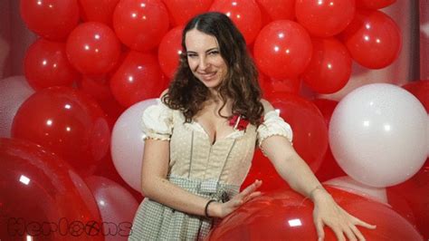 Saskia Cute B2p Tutorial Im Dirndl Herloons Clips4sale