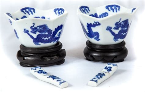 Par De Bowls Colher Em Porcelana Polovi Decora