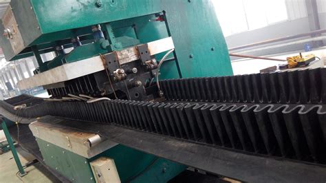 Steel Angle Conveyor Belt Qingdao Grand Rubbers Co LTD