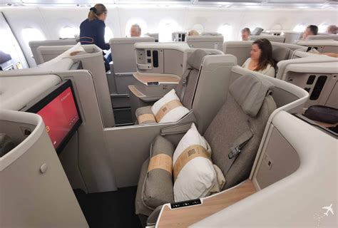 Bewertung Neue Iberia Business Class Suite Im Airbus A350 Madrid New York Travel Dealz De