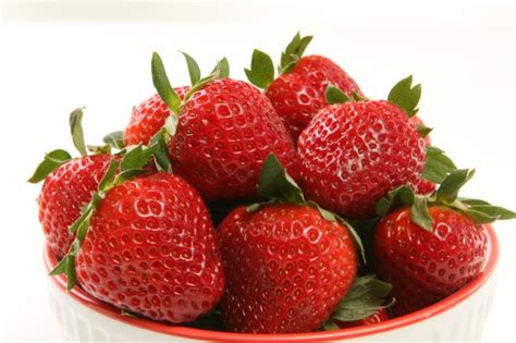 Strawberries Calories Nutritional Values And Interesting Facts