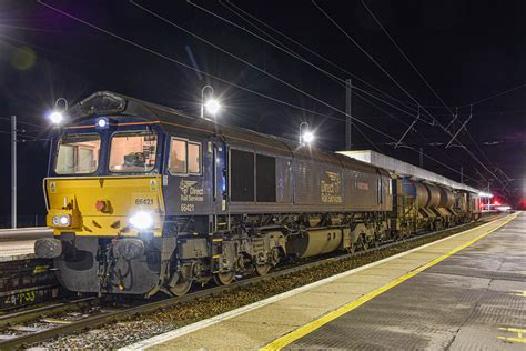 Drs Class 66421 Ely Drs Class 66421 Sits Patiently At Ely Flickr