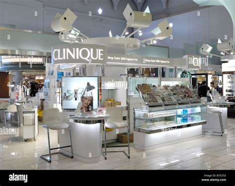 Clinique Store Display Stock Photo Alamy