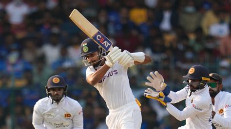 Ind Vs Sl 2nd Test On A Tricky Surface Shreyas Iyer Proves Attack Is