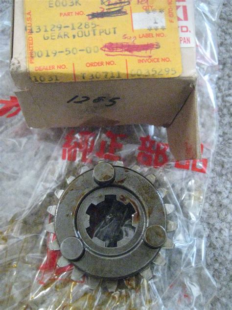 KAWASAKI KLR KLT KLX KZ 4TH GEAR OUTPUT NOS EBay