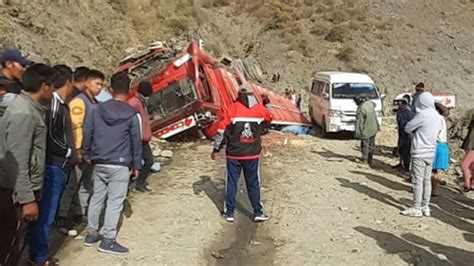 Camión cargado de papa choca y deja 5 muertos en ruta a Morochata el