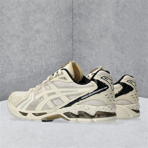 Buy Asics Gel Kayano 14 Shoes White In Uae Dropkick