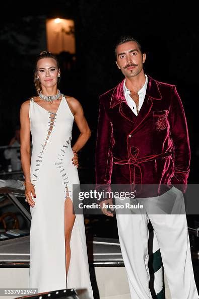 kash amini  vanessa wurm sare  arriving    venice