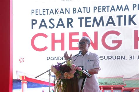 Foto Groundbreaking Pasar Cheng Hoo Mendag Zulhas Tunjang