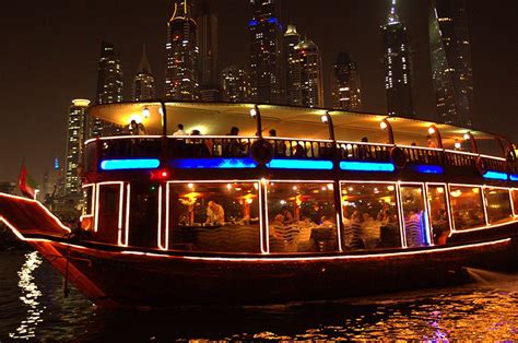 Dhow Cruise – Dubai Creek | Lilas Tourism