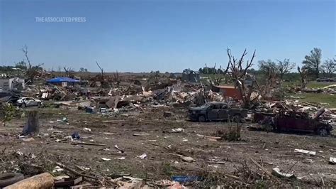 Survivors Of Iowa Tornadoes Begin Cleanup Ap News