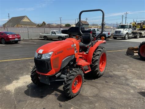 Kubota L Dhst Wd Utility Tractor In Watsonville California