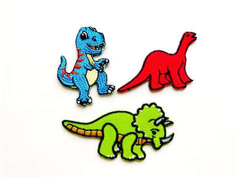 Buy Tyga Thai Th Set Of Pcs Mini T Rex Brachiosaurus Triceratops