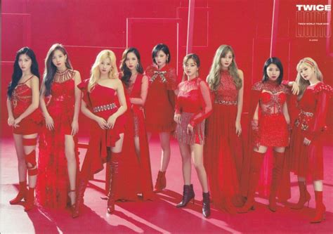 Twicelights In Japan Red Postcard Twice Mode Wanita Model Pakaian