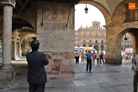 Salamanca Homenajea A Miguel De Cervantes Con Una Inscripci N En La