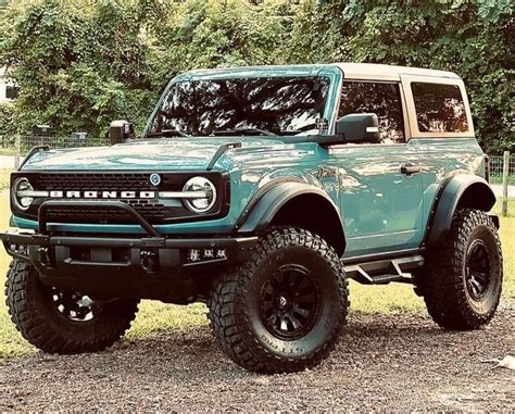 2023 Ford Bronco Heritage Editions Get Retro White Roof 35 Inch Tires