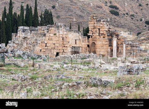 Hierapolis Pamukkale Ruins Turkey Stock Photo - Alamy