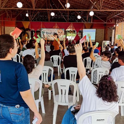 Após votação professores da UFPI decidem não aderir à greve do dia 15