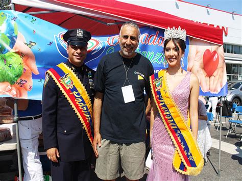 Th Ecuadorian Parade In Jackson Heights Queens Ny World