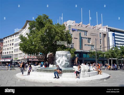 pedestrian zone zeil  res stock photography  images alamy