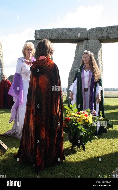 Druid Ceremony High Resolution Stock Photography And Images Alamy