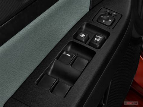 2012 Mitsubishi Galant: 12 Interior Photos | U.S. News