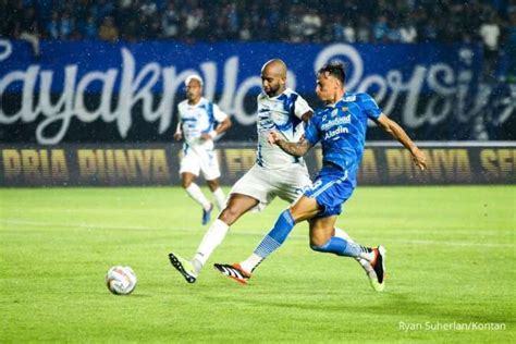 Big Match Persib Bandung Vs Persija Jakarta Prediksi Dan Jadwal Bri