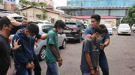 Viral Pemalakan Sopir Truk Di Jembatan Dua Penjaringan Polisi Tangkap