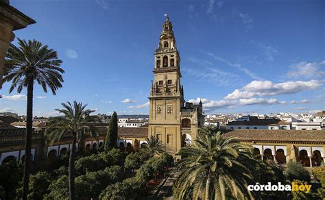 El Dron De Un Turista Se Estrella Contra La Torre Campanario De La