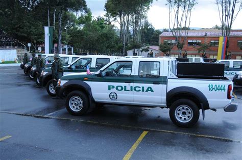 Coches De Polic A Del Mundo Chic